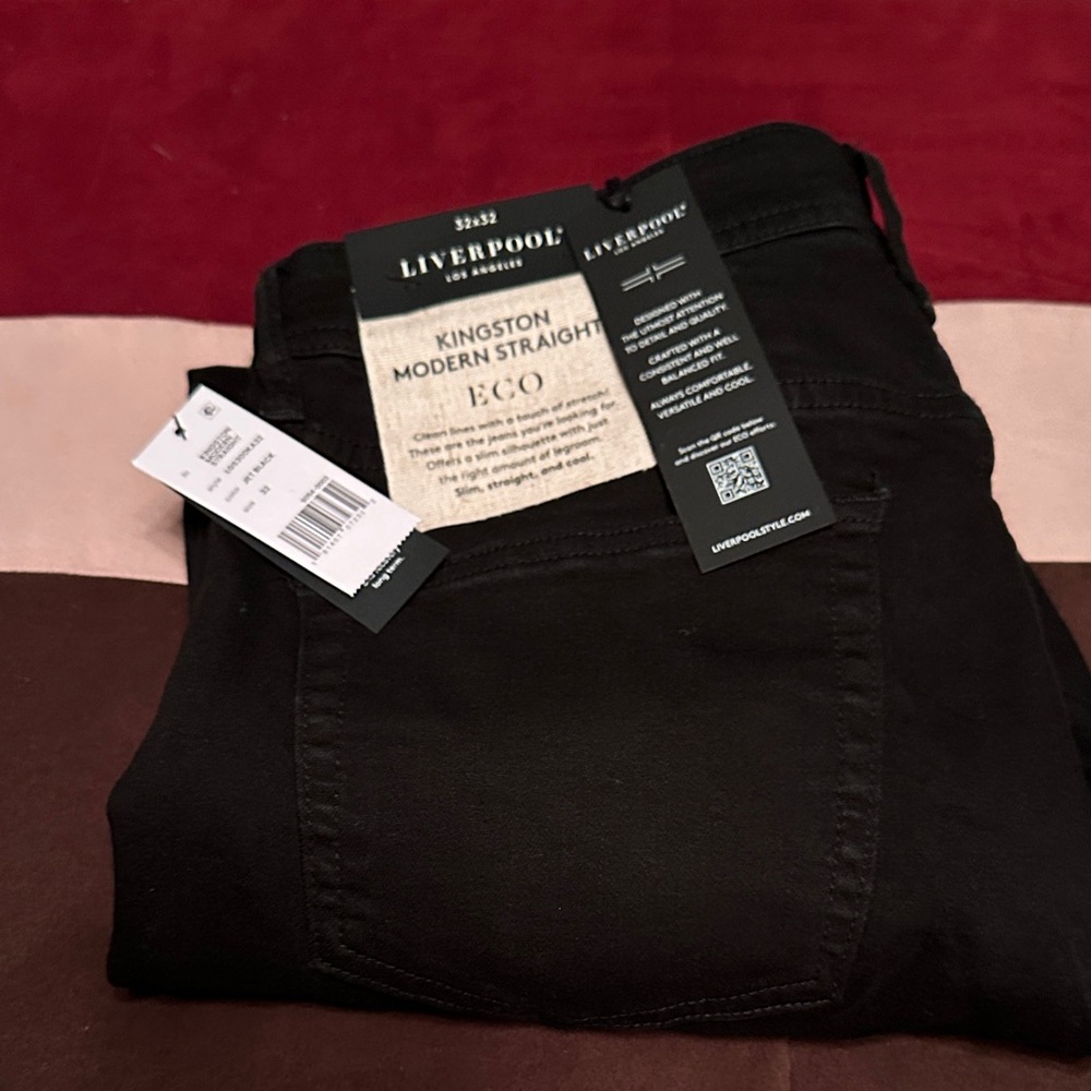 Men’s Liverpool Kingston Modern Straight Black Jeans
